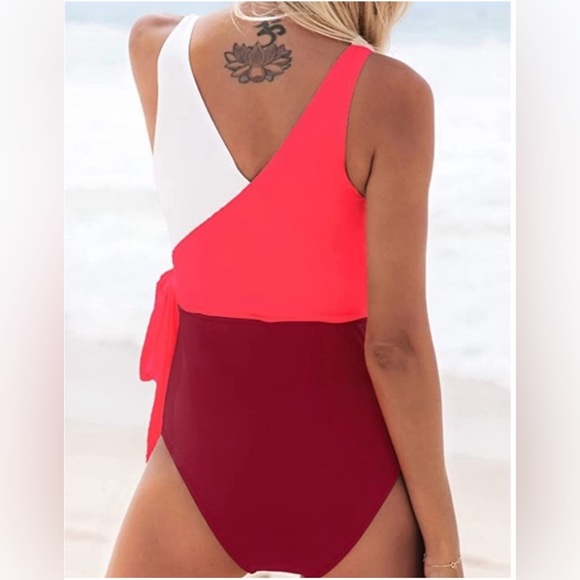 NWOT Cupshe color block side tie one piece swimsuit - Picture 2 of 8